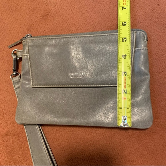 Matt & Nat | Wristlet Clutch Purse - Picture 15 of 15